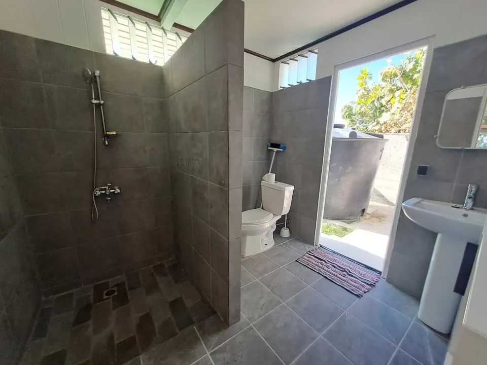 Salle de bain du Fare Kahaia